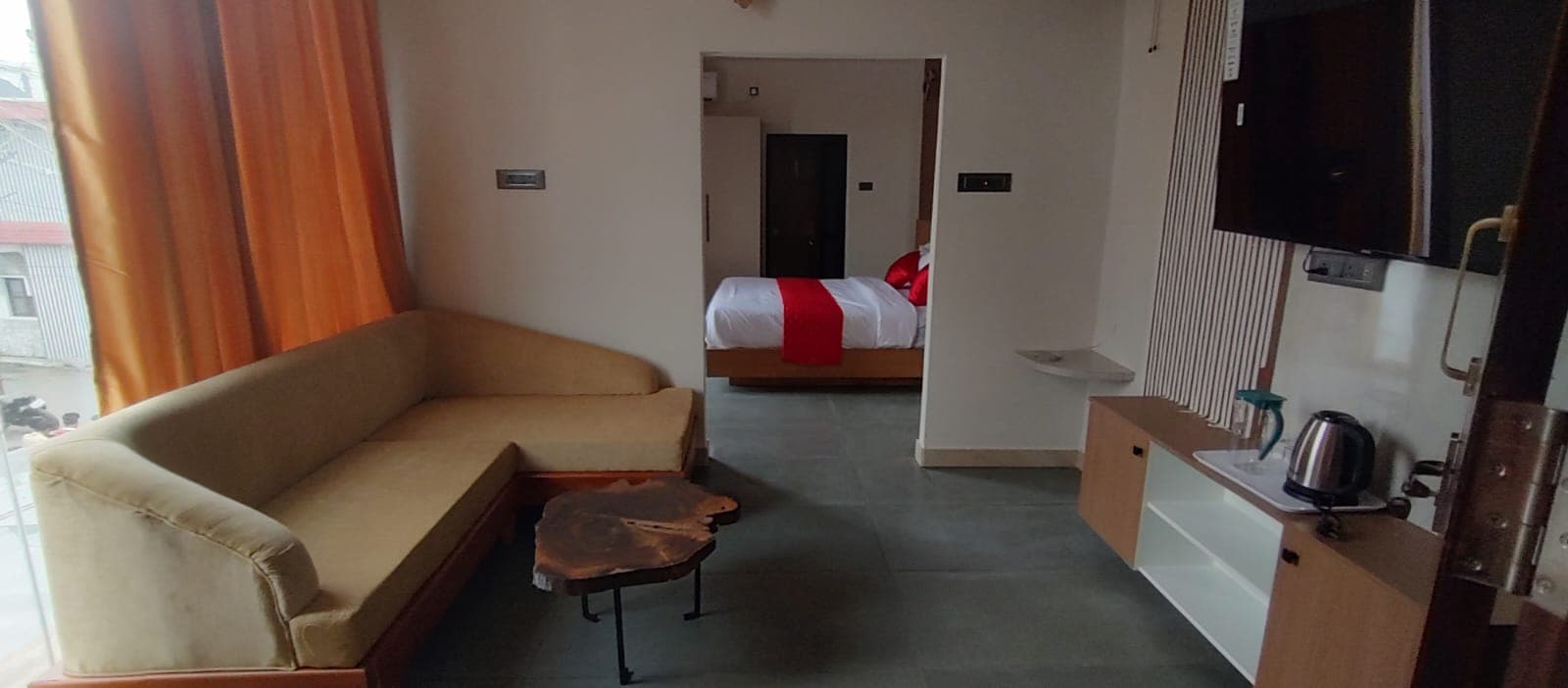 New Kongu Hotel